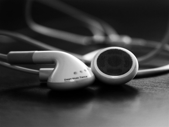 white ipod headphones-Music HD Wallpaper Views:10634 Date:2015/10/29 8:39:05