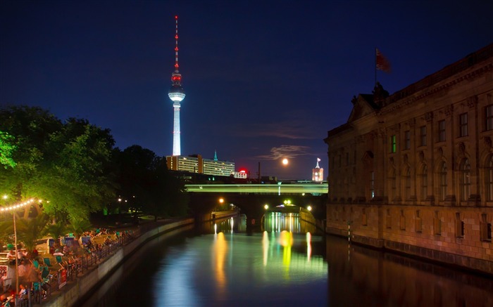 Berlín ciudad noche río-Paisaje HD fondo de pantalla Vistas:8391