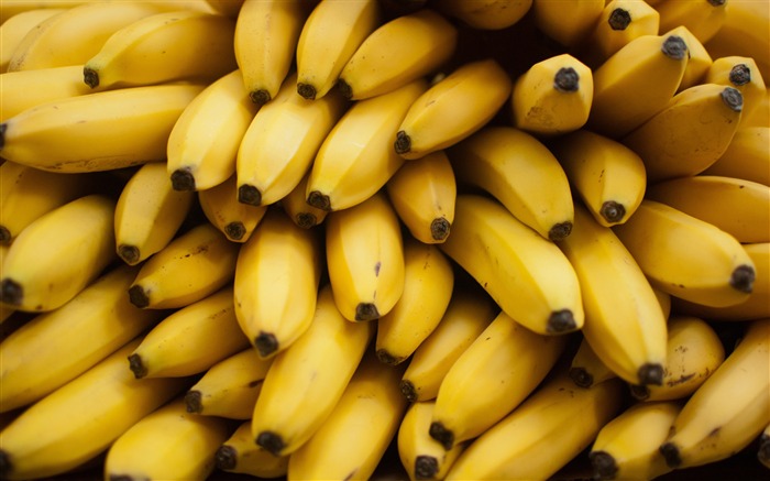 yellow bananas macro-HD desktop Wallpaper Views:12613 Date:2015/11/21 7:28:54