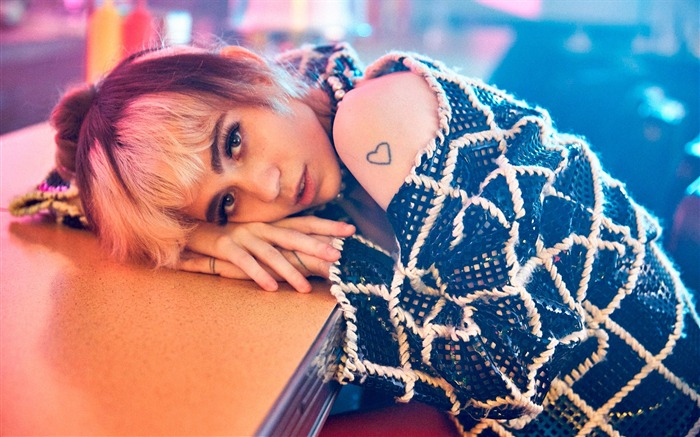 Grimes Singer 2016-Belle photo haute qualité Fond d'écran Vues:6910