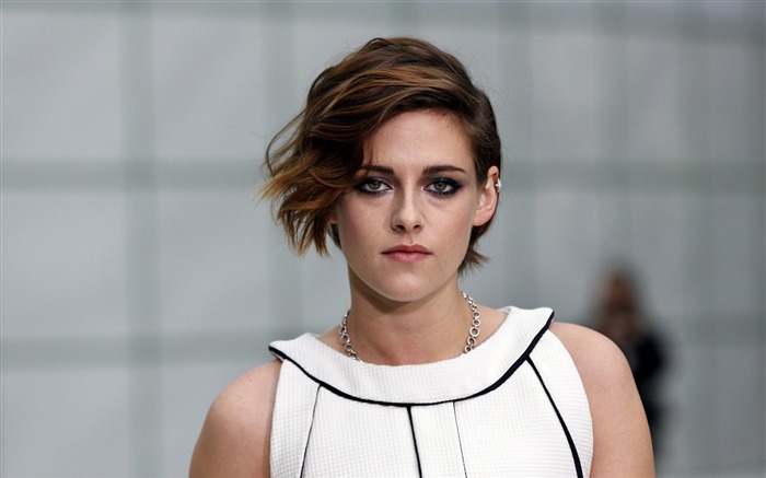 Kristen Stewart Actrice 2016-Belle photo haute qualité Fond d'écran Vues:7105