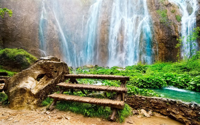 Cachoeira maravilhosa da natureza - papel de parede de mesa HD Visualizações:10833