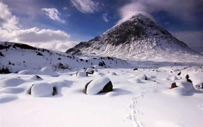 Snowy Mountain Peak Winter-HD Desktop Wallpaper Visualizações:9454