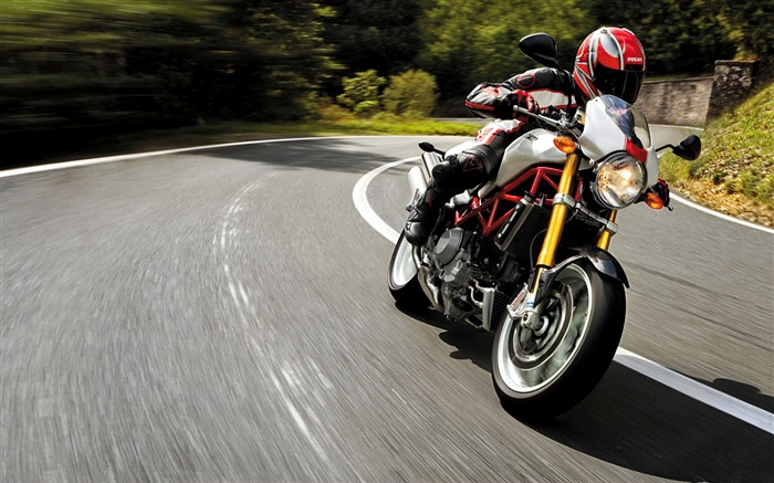 Ducati monster s4r rider speed-High Quality HD Wallpaper Visualizações:9674