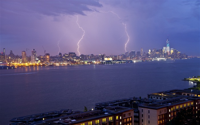 Lightning sobre papel de parede de Nova York-Cities HD Visualizações:7726