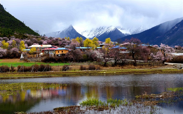 Beautiful Heaven Tibet Nature Scenery HD Wallpaper 04 Views:11927 Date:2016/3/24 9:22:50