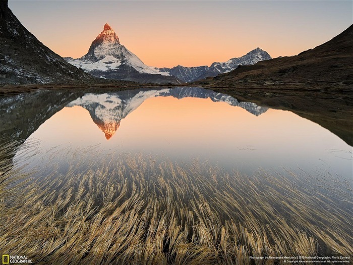 Matterhorn Switzerland alpine-National Geographic Photo Wallpaper Views:11757 Date:2016/3/19 1:50:14