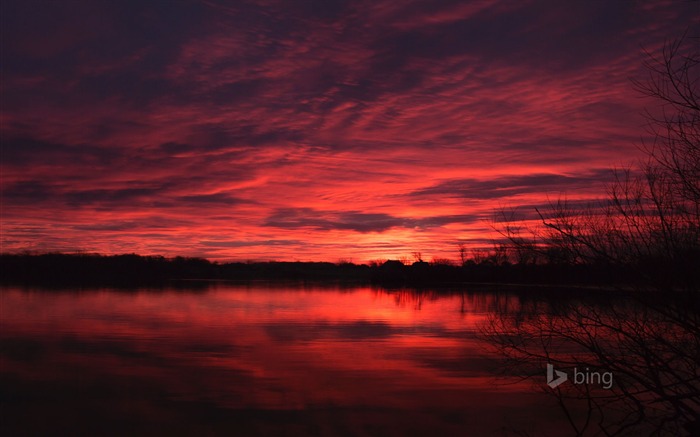 Dawn Fox River De Pere Wisconsin-2016 Bing Desktop Wallpaper Views:7646 Date:2016/4/4 7:58:26