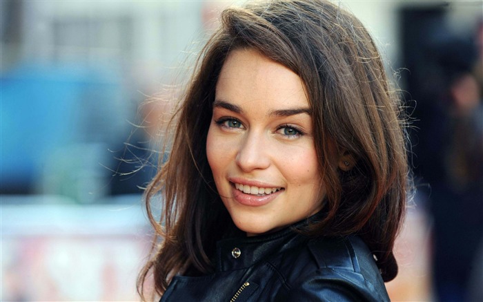 Emilia Clarke-Beau modèle photo HD Fonds d'écran Vues:10060