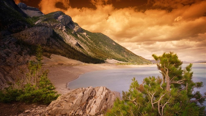 Forest Mountains Clouds Ocean-HDR Photo Fondo de escritorio HD Vistas:9038