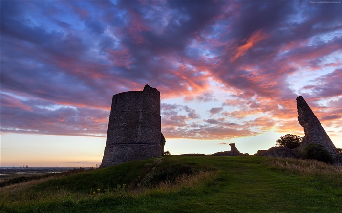 Hadleigh castle essex green grass sunset-Nature HD Wallpapers Views:8206 Date:2016/4/14 9:41:04