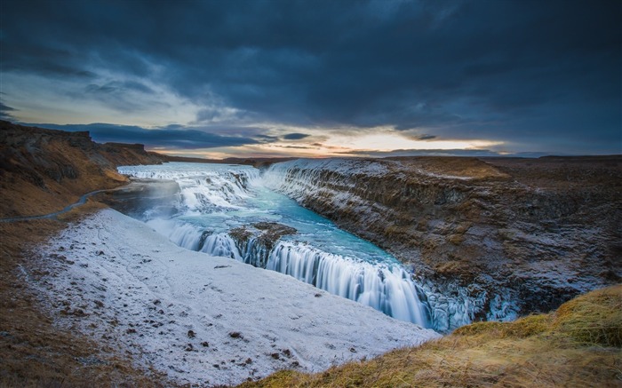 Iceland Travel nature scenery photo HD wallpaper 18 Views:7573 Date:2016/4/23 8:33:29