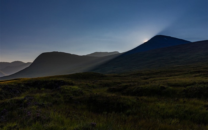 Puesta de sol detrás de las colinas-Escocia Fotografía Fondo de pantalla Vistas:6890