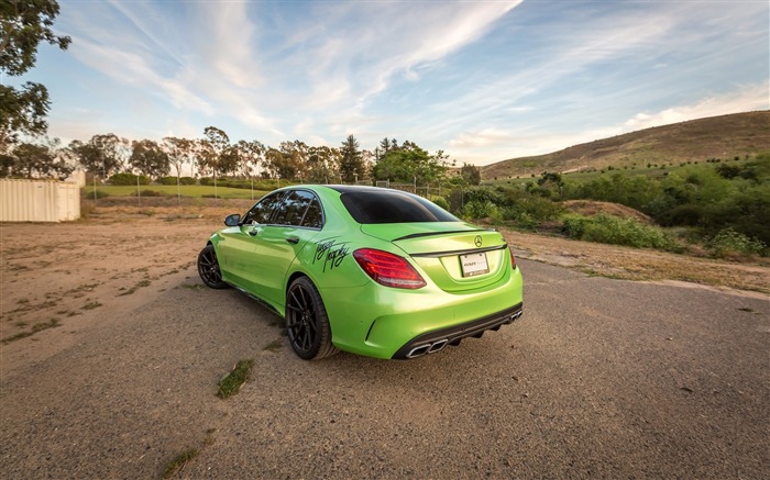 2016 Vorsteiner Mercedes-AMG C63 HD Wallpaper 07 Views:7218 Date:2016/5/30 9:18:01