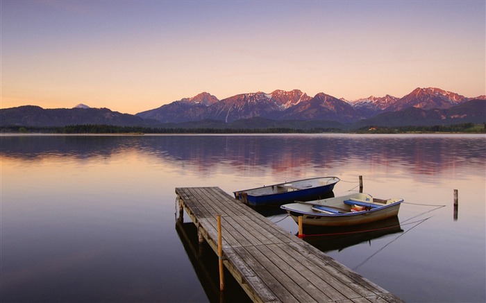 Bateaux Montagnes Lac Pier Soirée-Nature de haute qualité Fond d'écran Vues:8663