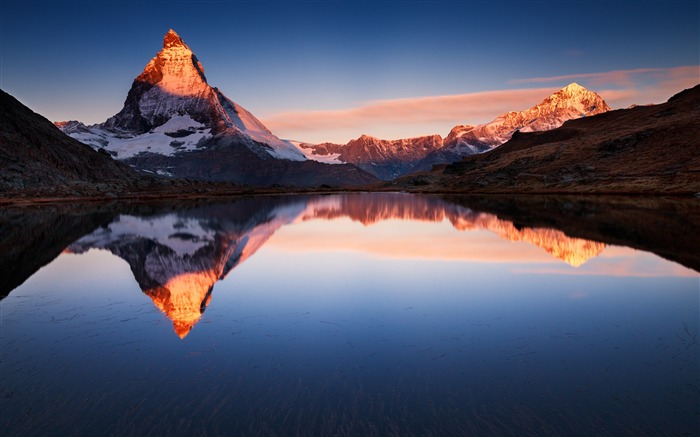 Lac réflexions de montagne de neige coucher de soleil-Nature Paysage HD Fond d'écran Vues:15124