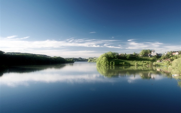 Matin ciel de l'eau du village bleu-Nature Paysage HD Fond d'écran Vues:9314