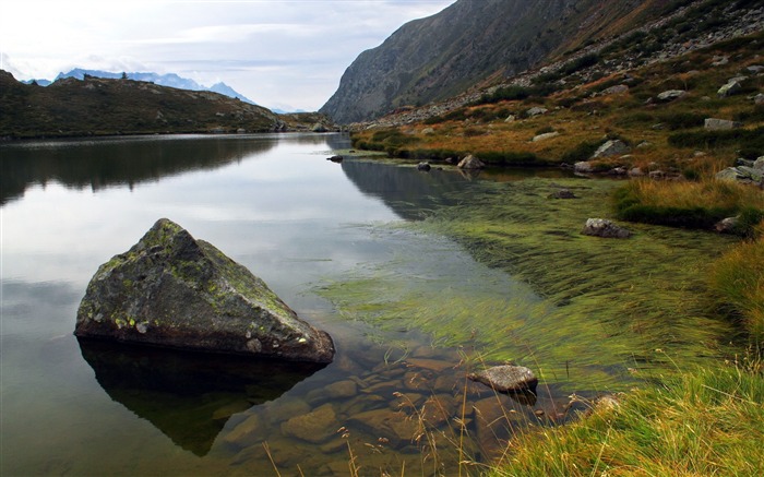 Montanhas o lago pedras algas-Natureza Papel de Parede de Alta Qualidade Visualizações:7737