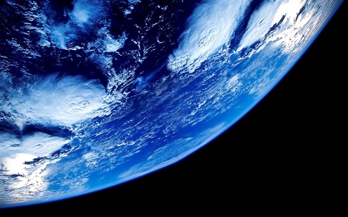 Earth from space close up-Universe Digital HD Wallpaper Views:15342 Date:2016/6/24 8:36:41