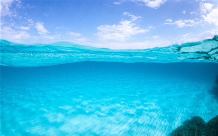 Half underwater-Ocean scenery HD wallpaper Visualizações:23536