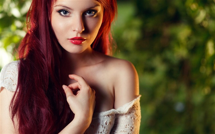 Redhead girl face makeup-Beauty Photo HD Wallpapers Views:7912 Date:2016/6/27 7:39:43