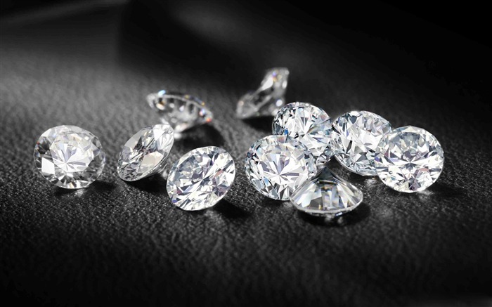 Stones precious jewelry-Macro Photo Wallpaper Views:9003 Date:2016/6/14 21:06:30