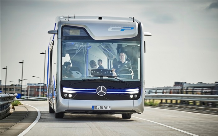 2016 Mercedes-Benz Future Bus HD Wallpaper 01 Views:7240 Date:2016/7/25 10:43:44