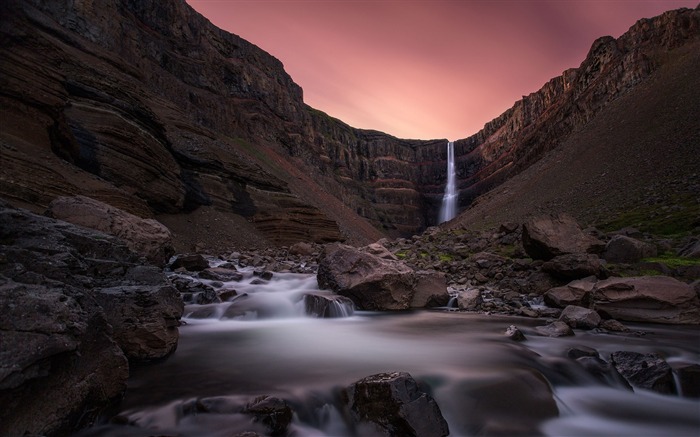 Hengifoss cascade islande-Paysage Thème Fond d'écran Vues:7279