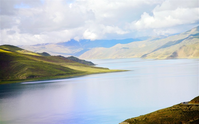 Papéis fotográficos da foto YamdrokTso Paradise Lake do Tibet 15 Visualizações:7413