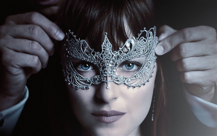 Fifty shades darker-2016 Movie Posters Wallpaper Views:9055 Date:2016/9/17 2:30:53