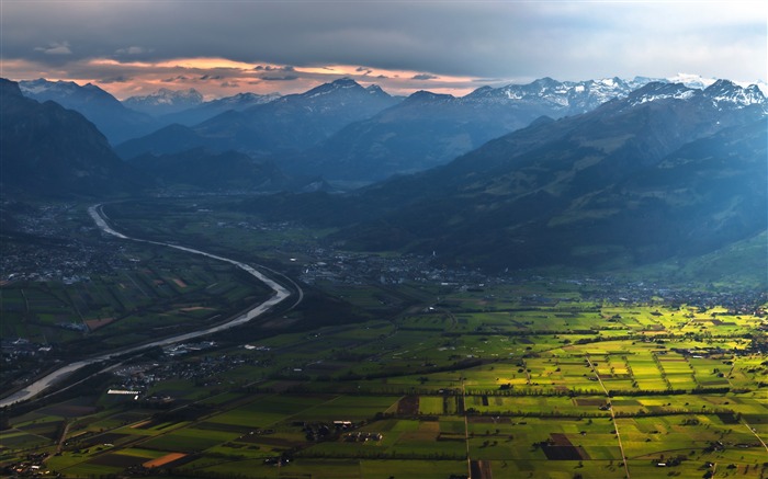 Papéis de parede de alta qualidade da natureza das montanhas altas Visualizações:6169