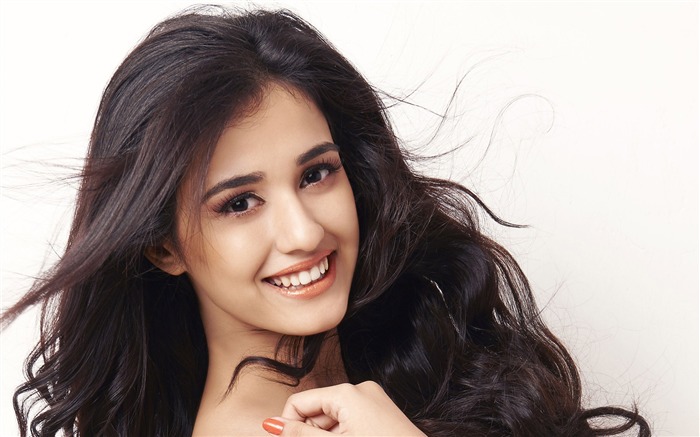 Disha Patani Beauty Actress-2016 High Quality HD Wallpaper Views:8160 Date:2016/10/7 10:01:53