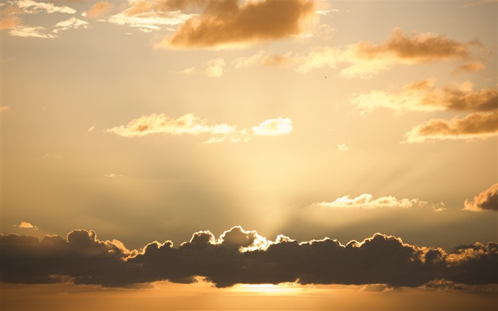 Coucher de soleil ciel nuages soleil-paysages Haute Qualité Fond d'écran Vues:11142