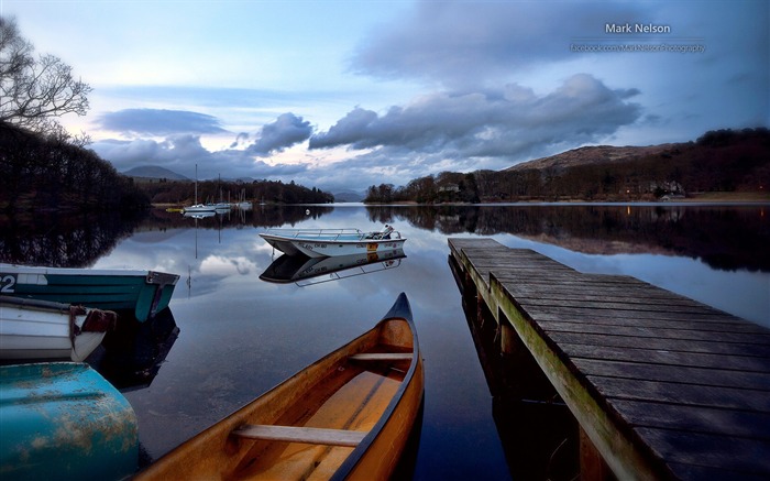 Lakes boats-Mark Nelson Windows 10 Wallpaper Views:10925 Date:2016/11/21 4:20:24