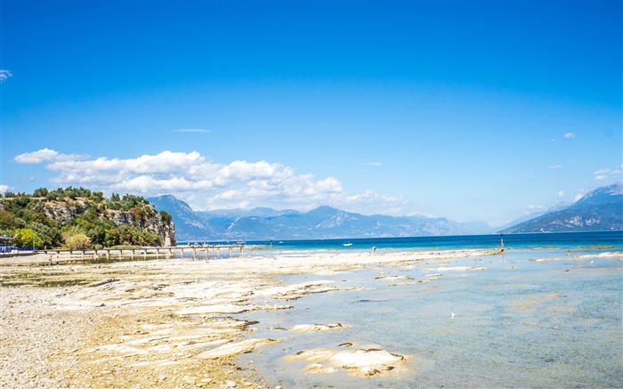 在海滩上的石头-自然风景墙纸 浏览:9323