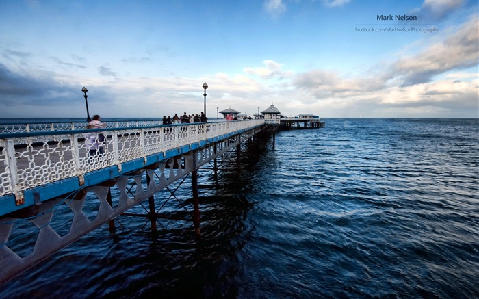 llandudno pier-Mark Nelson Windows 10 Wallpaper Views:12249 Date:2016/11/21 4:21:55