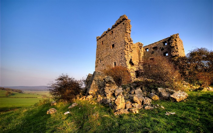 Ruins grass stones-World Travel HD Wallpaper Views:7498 Date:2016/12/22 7:00:56