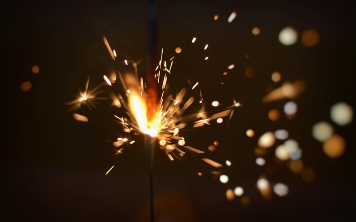 Sparkler étincelles éblouissement-Haute Qualité HD Fond d'écran Vues:11591