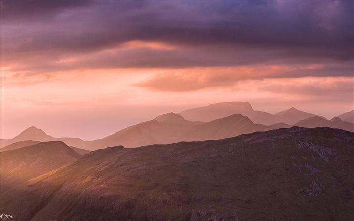 Picos de montanha ao pôr do sol - Natureza HD Wallpaper Visualizações:7470