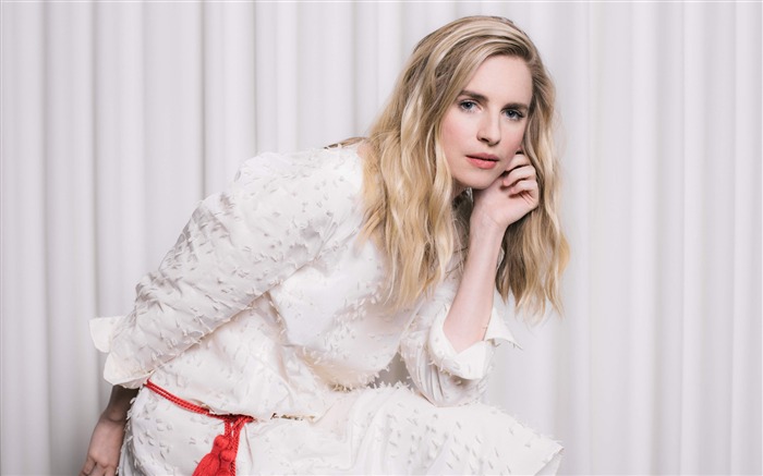 Papéis de Parede de Fotografias Brit Marling-Beauty HD Visualizações:7040