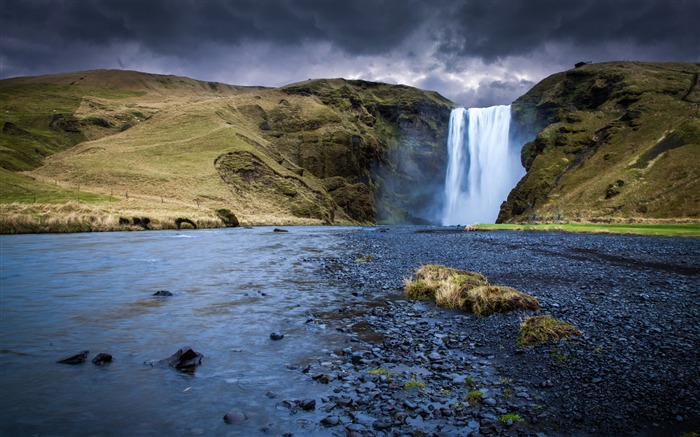 Skogafoss waterfall iceland-Scenery Photo HD Wallpaper Views:9684 Date:2017/4/7 8:26:58