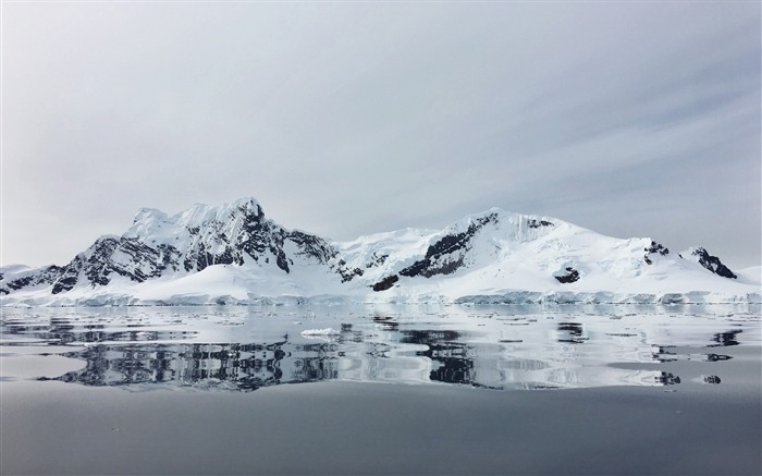 Montanha lago neve-2017 papel de parede de alta qualidade Visualizações:6327