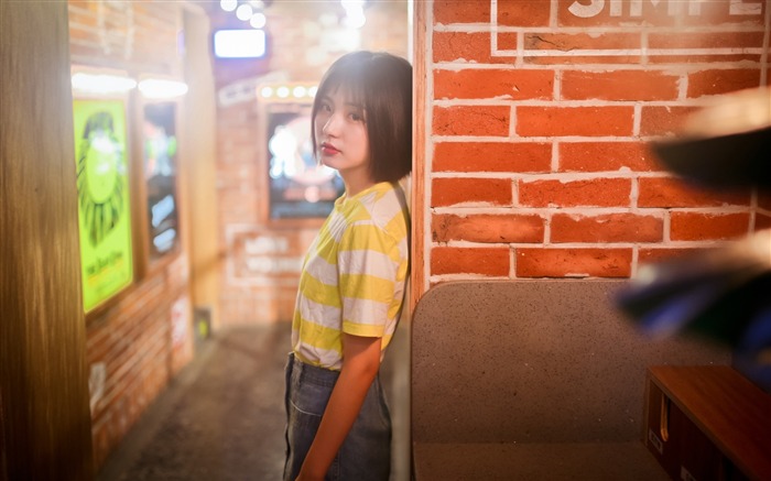 Café lindo e bonito foto da menina chinesa 19 Visualizações:5058