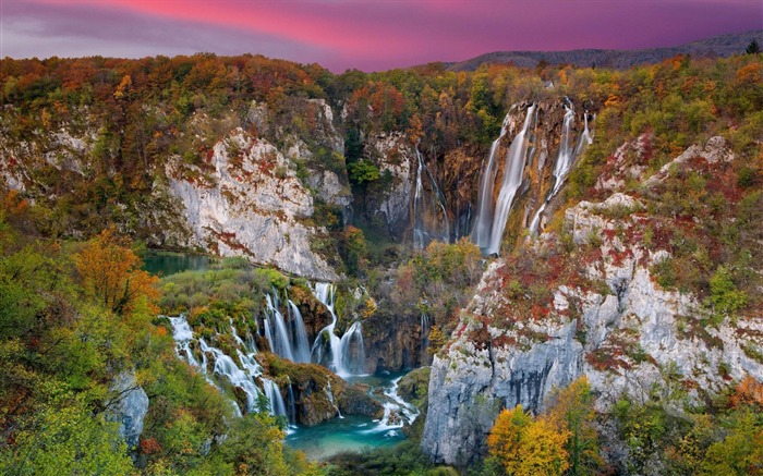 Parque nacional de Croatia Plitvice - National Geographic Wallpaper Visualizações:11727