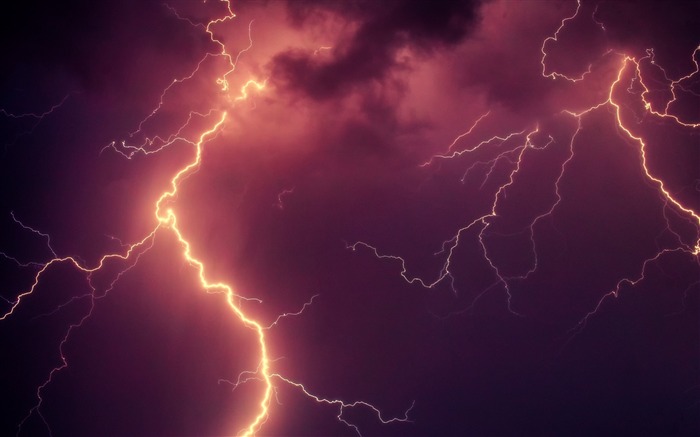 Lightning thunderstorm sky-2017 High Quality Wallpapers Views:12005 Date:2017/9/21 9:03:56