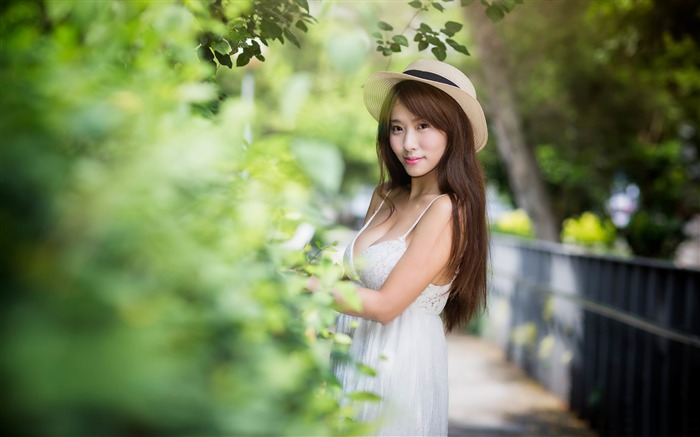 Été Charming Girl Hat Parc-Photo modèle HD Fond d'écran Vues:8094