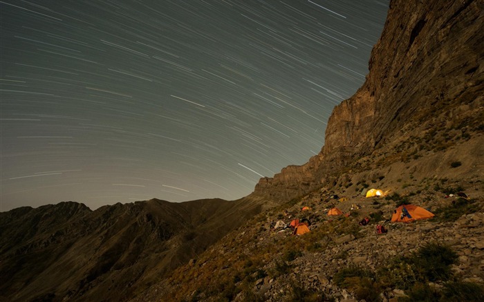 Uzbekistán bousintov cliff camp-National Geographic fondo de pantalla Vistas:7253