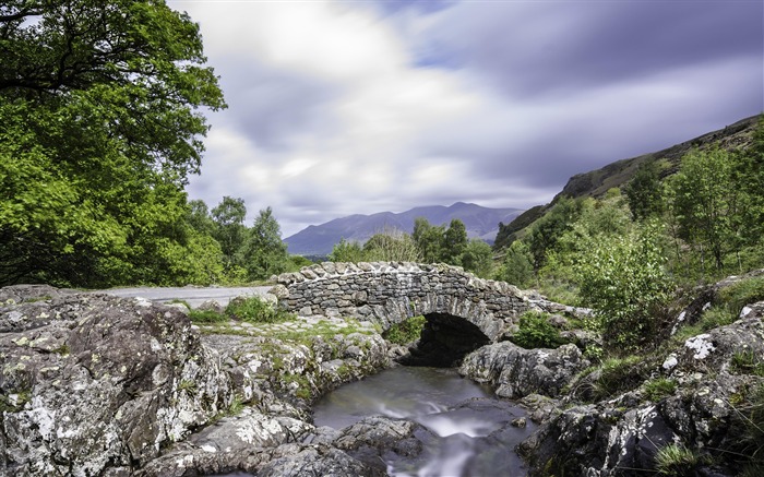 Bridge river rocks stream Nature Wallpaper Views:7254 Date:2017/10/5 1:27:28