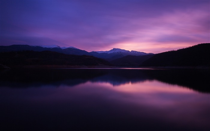 Lago tranquilo en la noche Paisaje Fondos de pantalla HD Vistas:20895