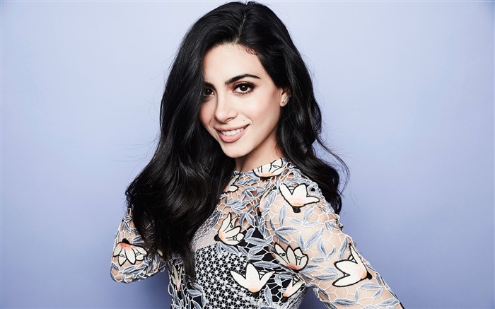 Emeraude Toubia 2017 Beauty Wallpaper Views:7551 Date:2017/11/12 23:03:21